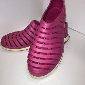 Coppertone Pink Water Shoes or Sandals Size Large (9 to 10)